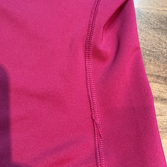 Nike Pro Dri-Fit 1/2 zip hoodie - Picture 4 of 6